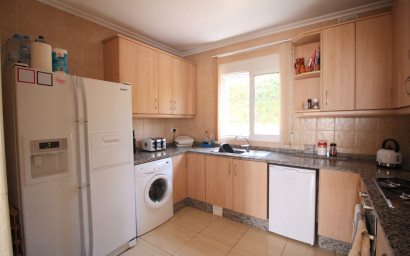 Resale - Villa -
Hondón de las Nieves - La Canalosa