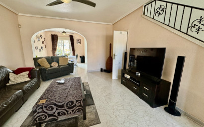 Resale - Townhouse -
Ciudad Quesada