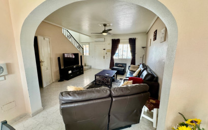 Resale - Townhouse -
Ciudad Quesada
