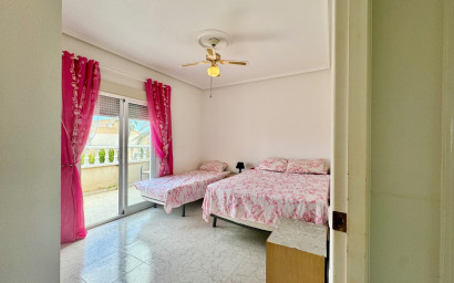 Resale - Townhouse -
Ciudad Quesada