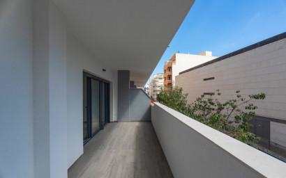 Herverkoop - Plat -
Torrevieja