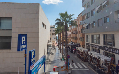 Herverkoop - Plat -
Torrevieja