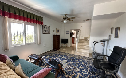 Resale - Villa -
Campoamor - Las Ramblas