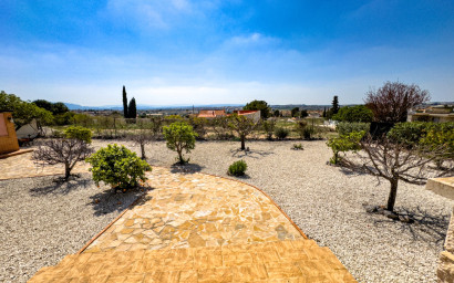 Resale - Villa -
Fortuna - FORTUNA