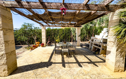 Resale - Villa -
Fortuna - FORTUNA