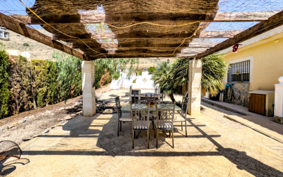 Resale - Villa -
Fortuna - FORTUNA