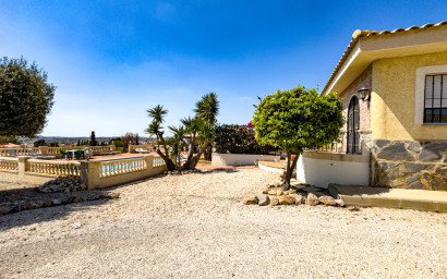Resale - Villa -
Fortuna - FORTUNA