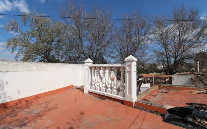 Resale - Villa -
Heredades - Heredades - Village