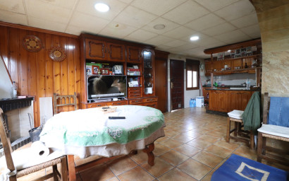 Resale - Villa -
Heredades - Heredades - Village