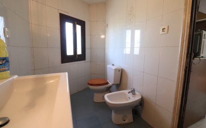Resale - Villa -
Heredades - Heredades - Village
