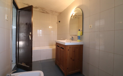 Resale - Villa -
Heredades - Heredades - Village