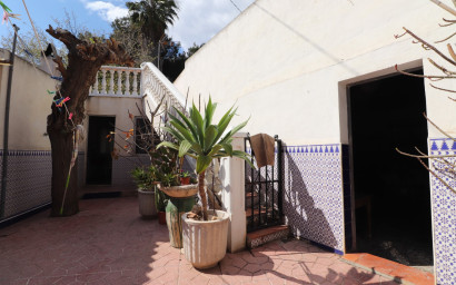 Resale - Villa -
Heredades - Heredades - Village