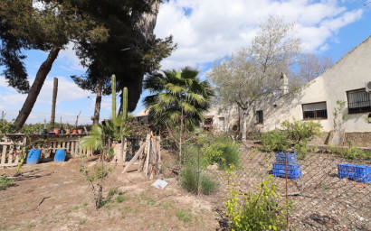 Resale - Villa -
Heredades - Heredades - Village