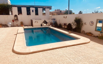 Resale - Villa -
Fortuna - FORTUNA