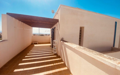 Resale - Villa -
Fortuna - FORTUNA