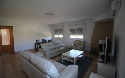 Resale - Villa -
Fortuna - FORTUNA
