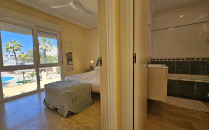 Herverkoop - Villa -
Cabo Roig