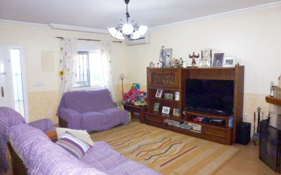 Herverkoop - Villa -
Hondón de los Fráiles