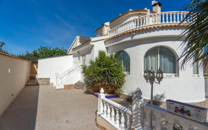 Resale - Villa -
Ciudad Quesada - Rojales