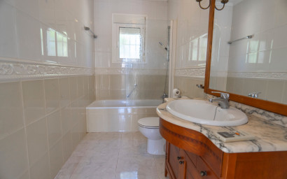 Resale - Villa -
Ciudad Quesada - Rojales