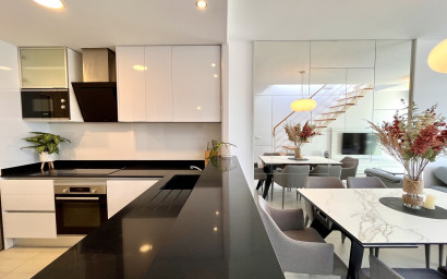 Resale - Penthouse -
Playa Flamenca