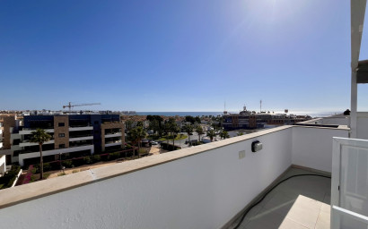 Resale - Penthouse -
Playa Flamenca