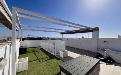 Resale - Penthouse -
Playa Flamenca