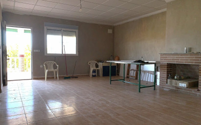 Resale - Villa -
Macisvenda - MACISVENDA