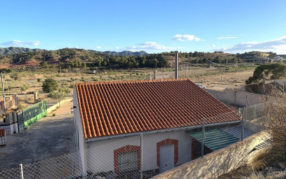 Resale - Villa -
Macisvenda - MACISVENDA