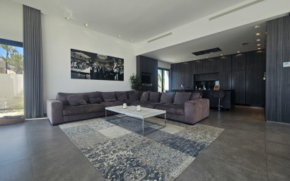 Revente - Villa -
Cabo Roig