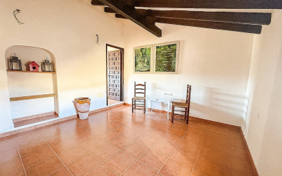 Resale - Townhouse -
BARBARROJA