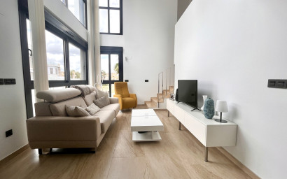 Revente - Villa -
Villamartín
