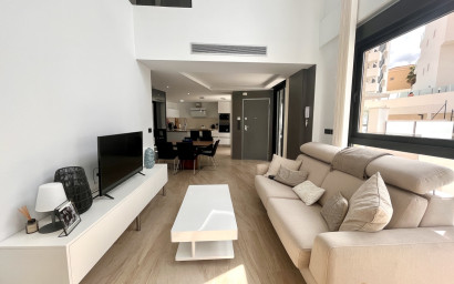 Revente - Villa -
Villamartín