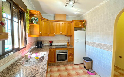 Herverkoop - Villa -
Hondón de las Nieves - La Montanosa