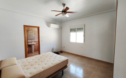Revente - Villa -
Macisvenda - MACISVENDA