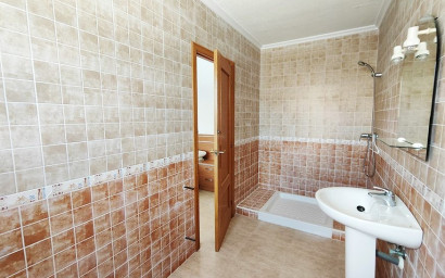 Revente - Villa -
Macisvenda - MACISVENDA