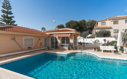 Revente - Villa -
Ciudad Quesada