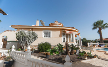 Revente - Villa -
Ciudad Quesada