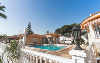 Revente - Villa -
Ciudad Quesada
