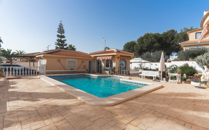 Revente - Villa -
Ciudad Quesada