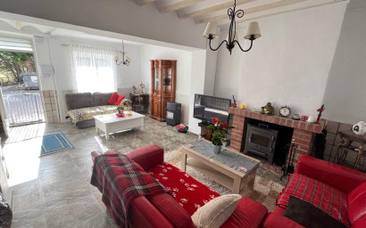 Resale - Townhouse -
Hondón de los Fráiles - HONDON DE LOS FRAILES