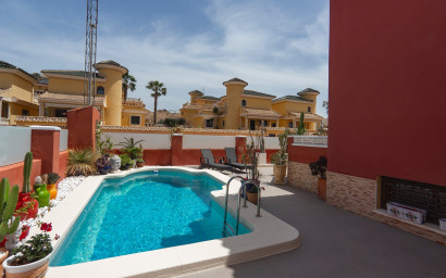 Resale - Villa -
Ciudad Quesada