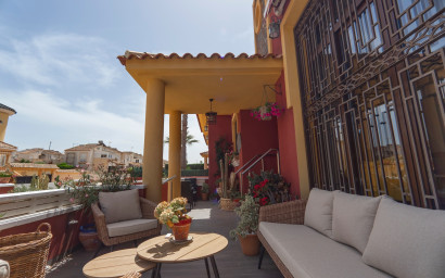 Resale - Villa -
Ciudad Quesada