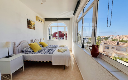 Resale - Villa -
San Miguel de Salinas
