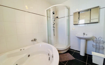 Resale - Villa -
San Miguel de Salinas