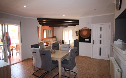 Resale - Villa -
Fortuna - Urbanizacion Las Kalendas