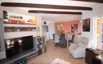 Resale - Villa -
Fortuna - Urbanizacion Las Kalendas