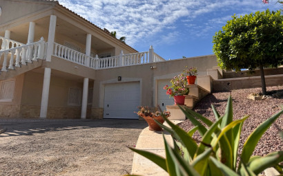 Herverkoop - Villa -
Algorfa - Lomas de La Juliana
