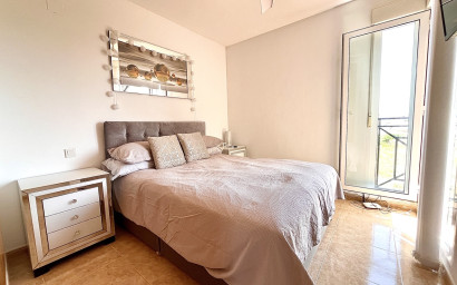 Revente - Maison mitoyenne -
Cabo Roig