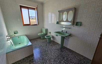 Herverkoop - Villa -
Mon&oacute;var - Monovar